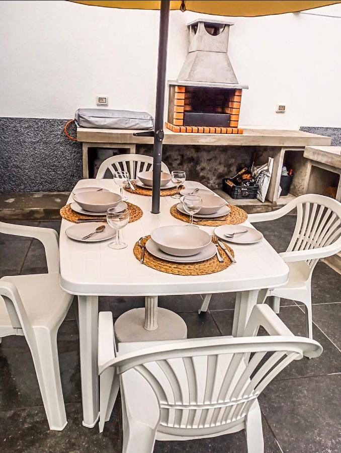 Caleta De Interian Loft Sasy Apartment Los Silos Exterior photo